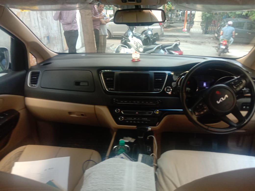 Kia Carnival self drive car rental in Bangalore for a hassle-free journey