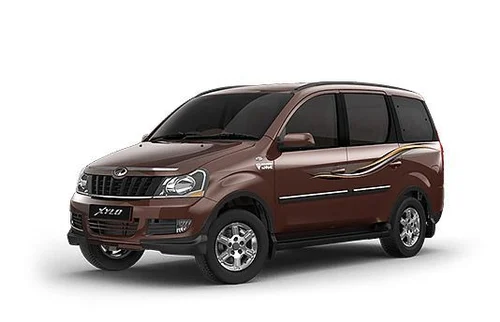 Xylo self drive car hire in Bangalore for a comfortable journey