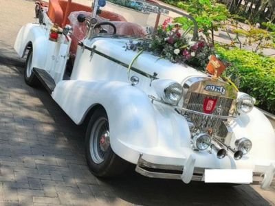 Wedding car in Bangalore.